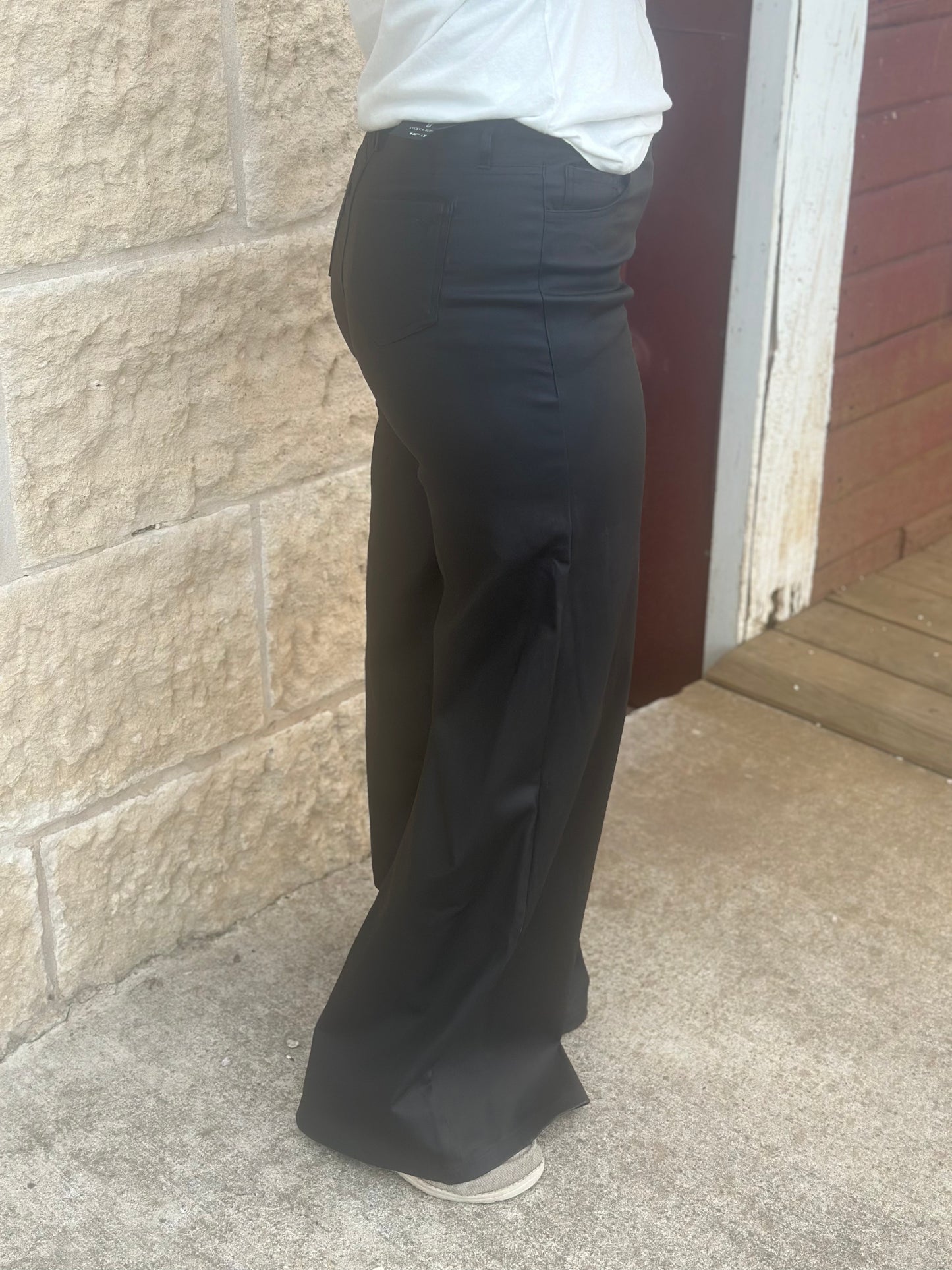 Black Wide Leg Jeans (Tummy Control)