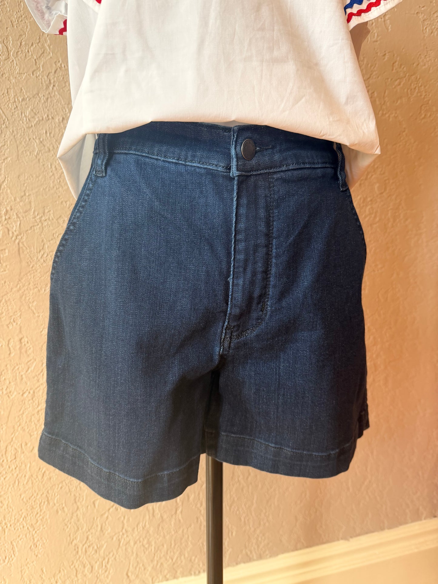 Country Classic Trouser Shorts